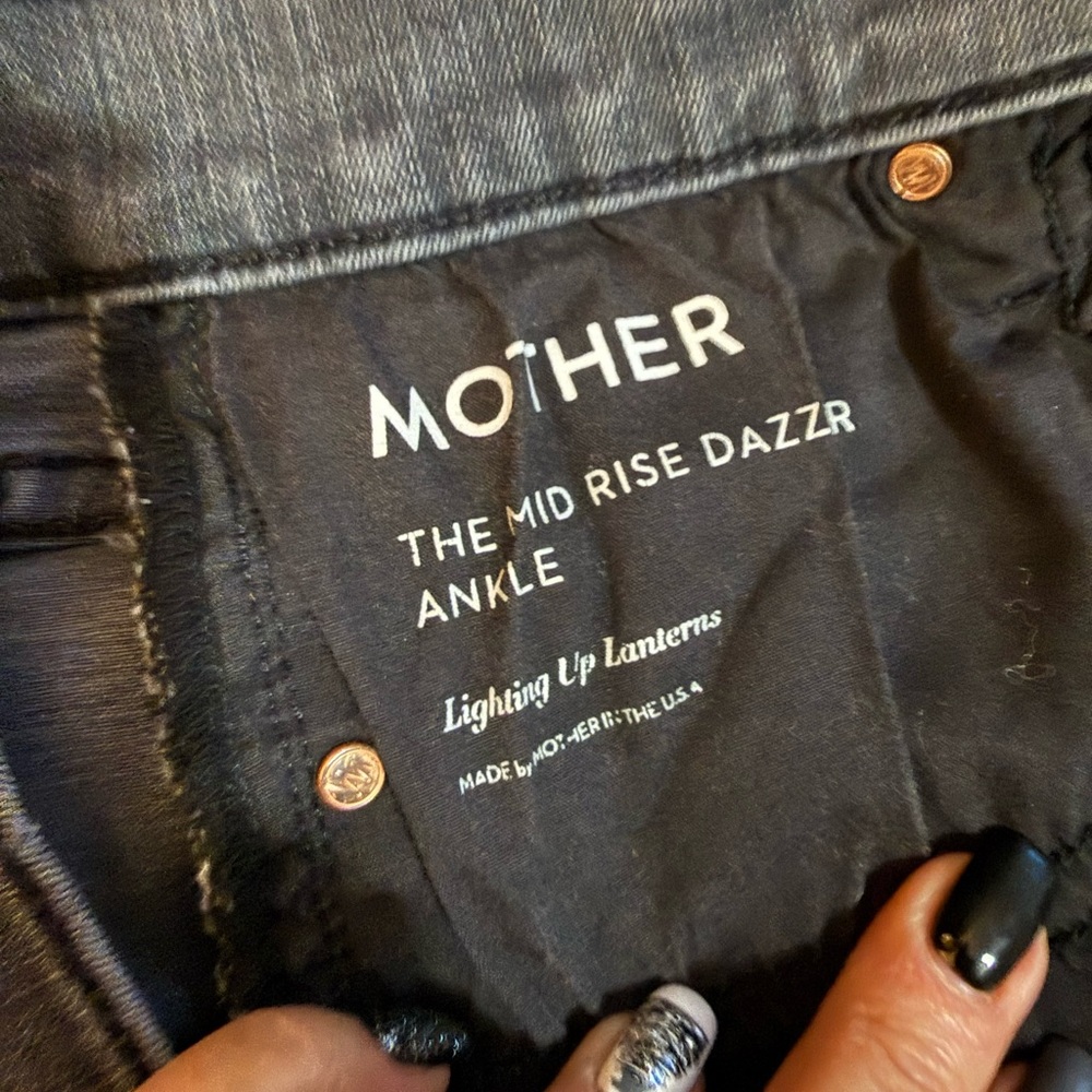 MOTHER Charcoal Denim mid rise dazzler ankle jeans-28 waist
